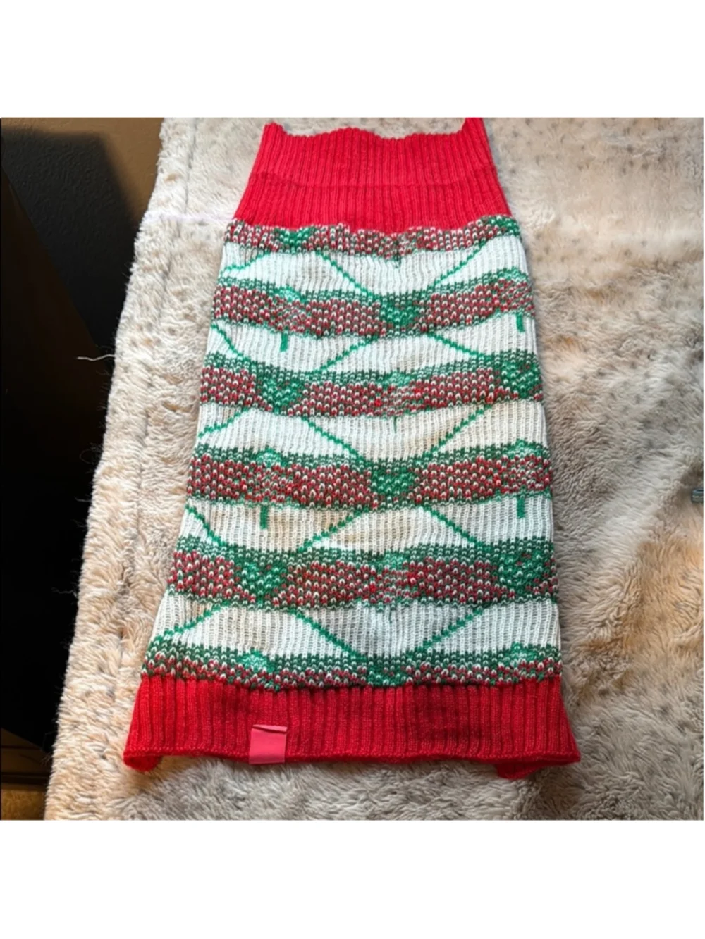Boots & Barkley Festive Dog Sweater Green Red Size Large